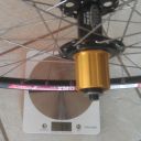 Rear wheel weight of just 712 grams.